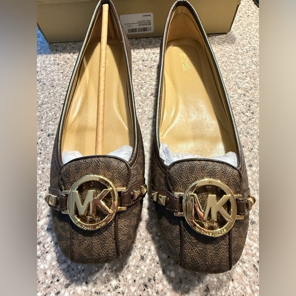 Michael Kors Shoes - Michael Kors Lillie Ballet Flat Women's MK Logo Brown size 10M New